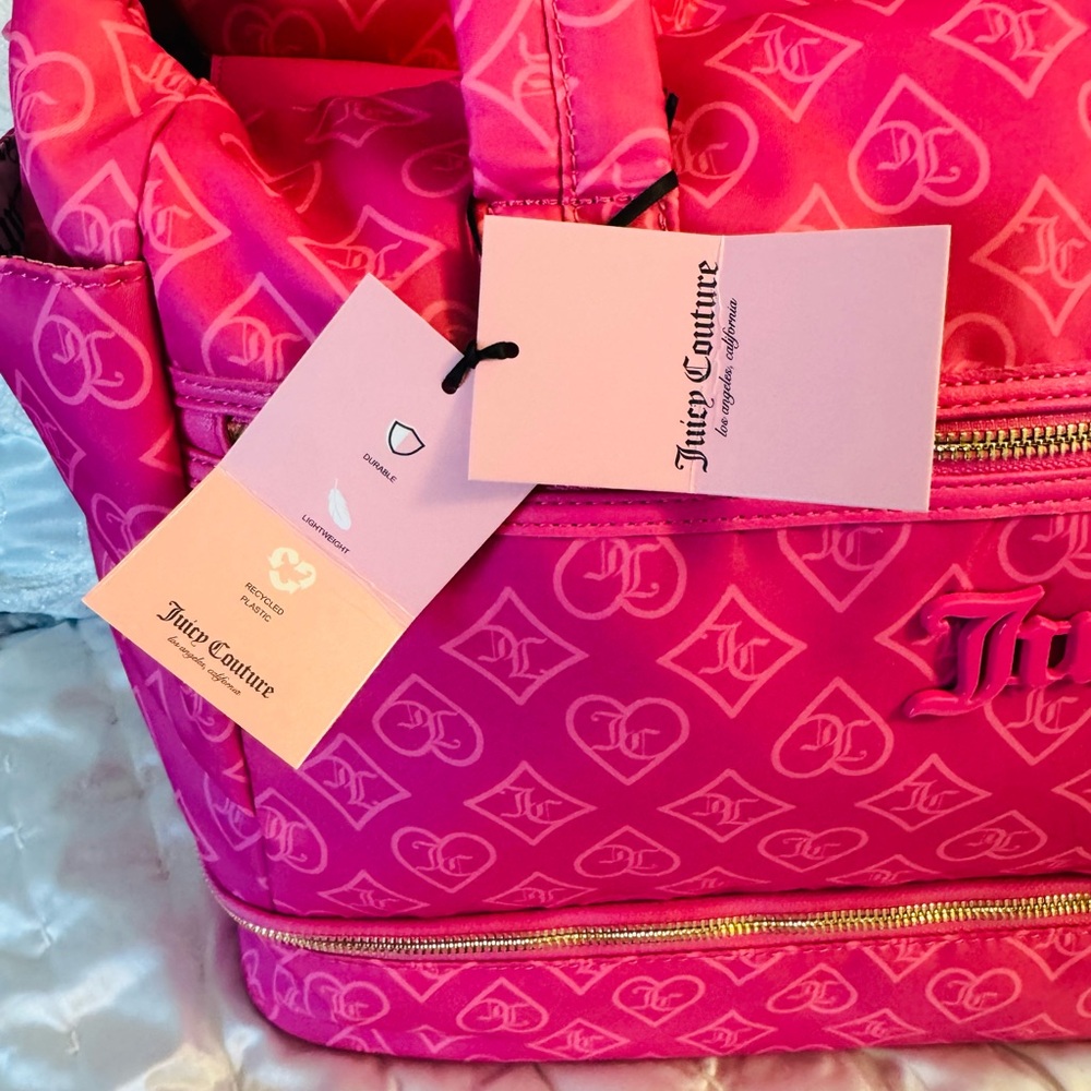 Juicy Couture Pink Logo Travel Bag - Picture 5 of 15